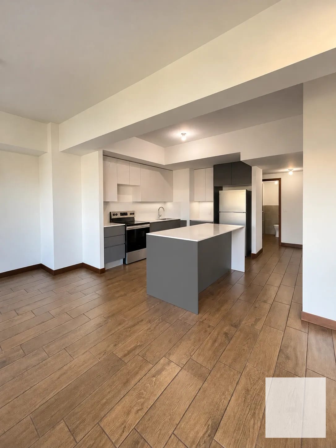 Apartamento para Estrenar en Casalini Los Arcos, Z.10 | 187.5 m² — Apartamento en Alquiler en Casalini Los Arcos, Zona 10, Guatemala, Ciudad — foto 1 de 17