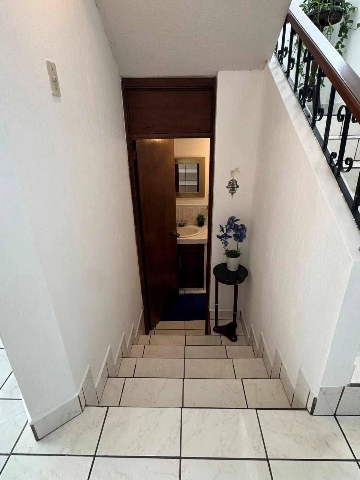 CASA EN VENTA, SAN CRISTOBAL SECTOR B1 ZONA 8 DE MIXCO — Casa en Venta en Zona 8 Mixco, Guatemala, Ciudad — foto 6 de 17