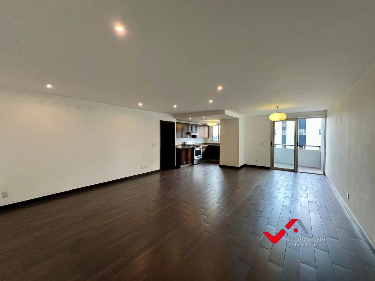 APARTAMENTO EN RENTA EN ZONA 14, EDIFICIO ATTICA — Apartamento en Alquiler en Attica, Zona 14, Guatemala, Ciudad — foto 1 de 17