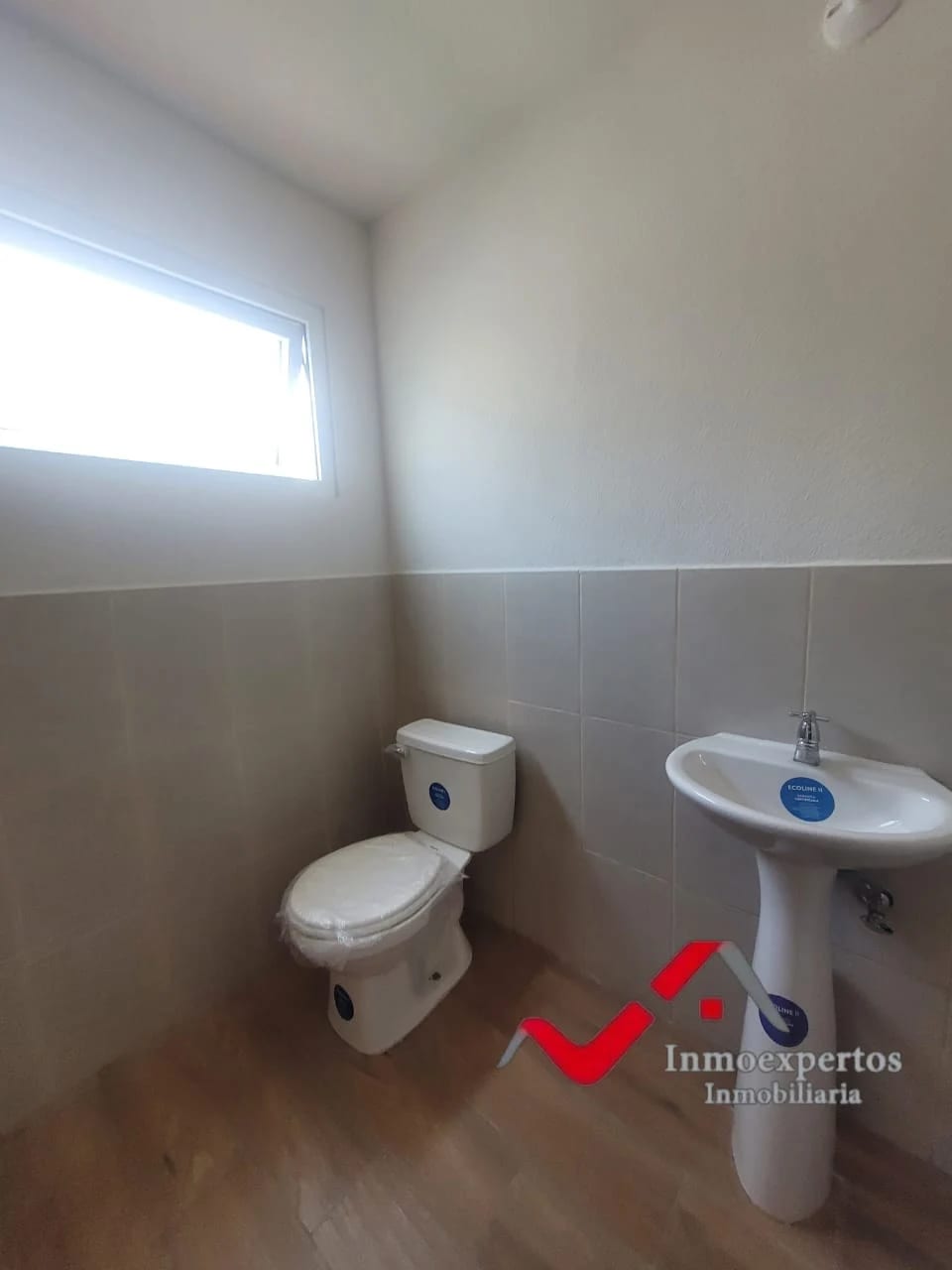 Casa en Renta Legado de Castilla, Zona 9 Mixco a 10 minutos de San Cr — Casa en Alquiler en legado de castilla, Zona 9 Mixco, Guatemala, Ciudad — foto 9 de 12