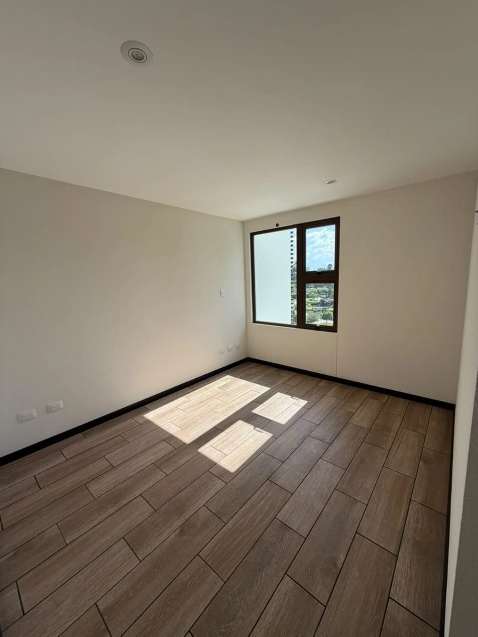 Apartamento en Renta Zona 16 San Isidro 2021 — Apartamento en Alquiler en San Isidro 20/21, Zona 16, Guatemala, Ciudad — foto 7 de 14