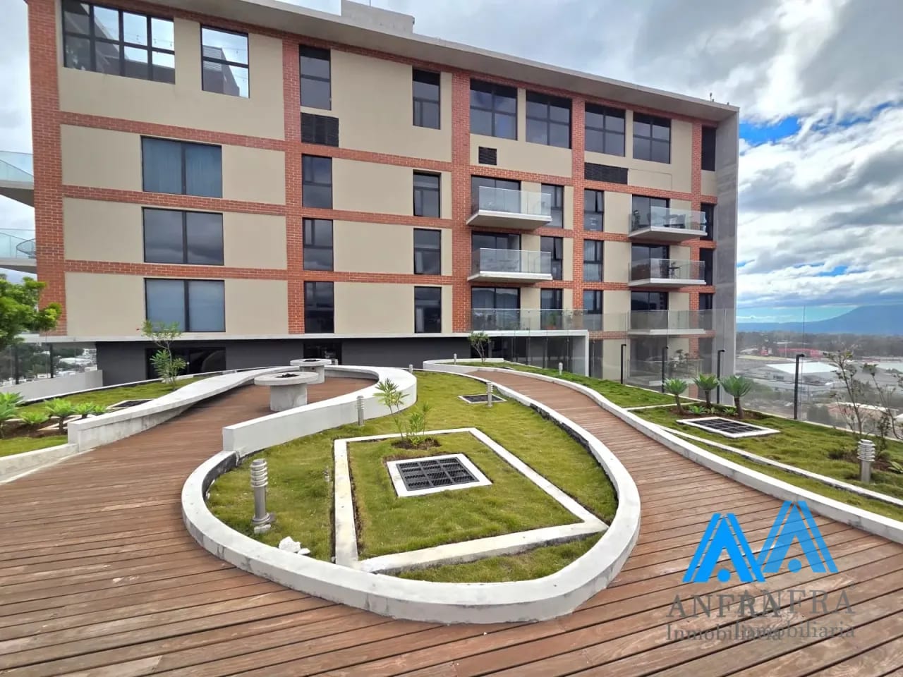 Espectacular apartamento en venta zona 11 — Apartamento en Venta en Vidalta, Zona 11, Guatemala, Ciudad — foto 9 de 10