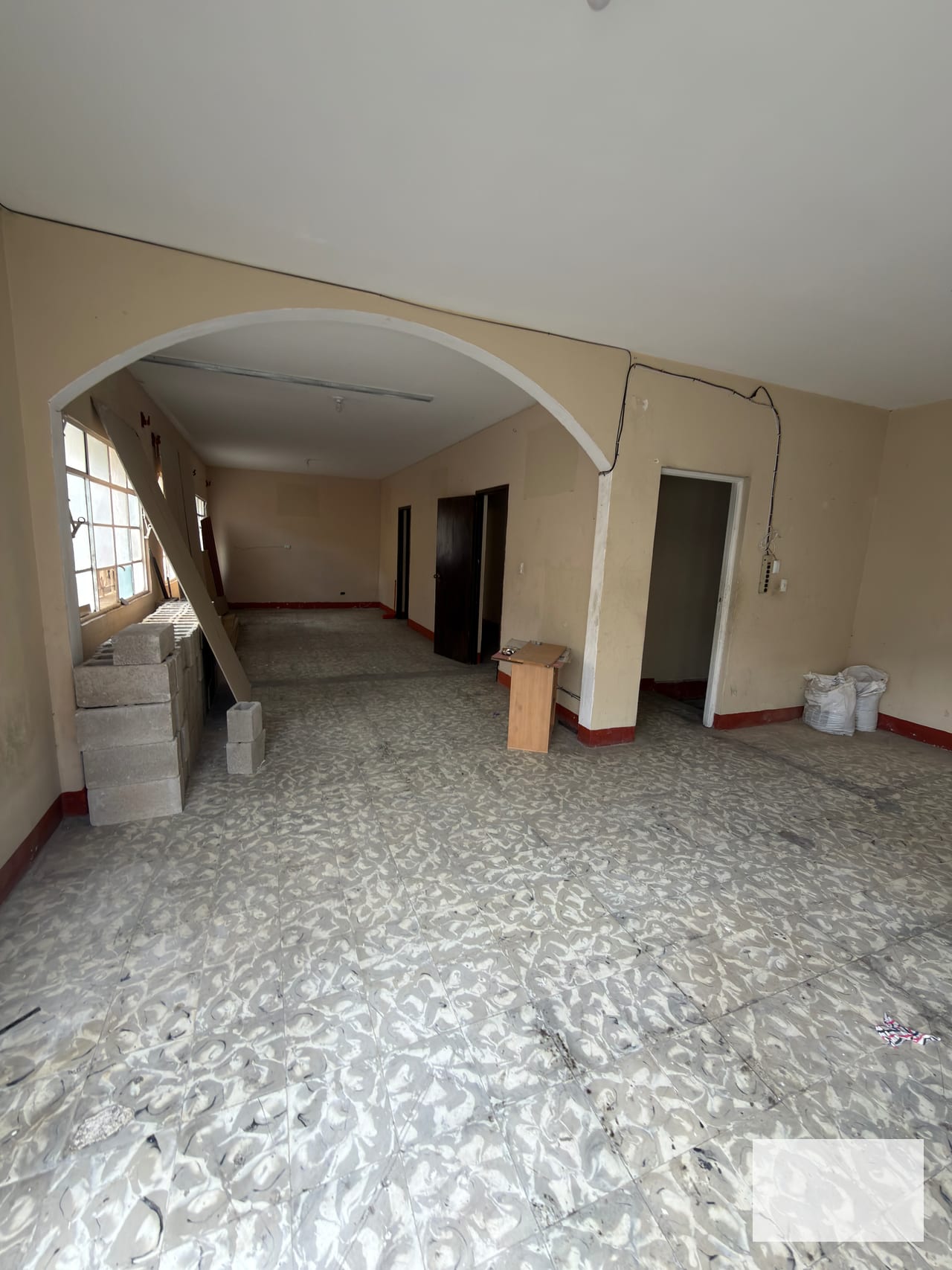 Casa comercial en renta en zona 3 cerca de la 19 calle — Casa en Alquiler en Zona 3, Guatemala, Ciudad — foto 1 de 3