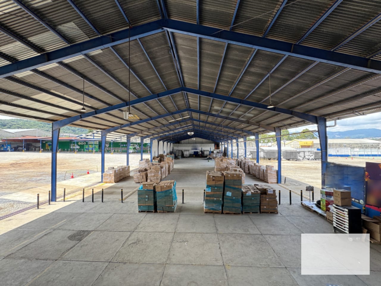 Terreno industrial / comercial 2.6Mz en venta — en El Naranjo z. 4 de Mixco — Terreno en Venta en Zona 4 Mixco, Guatemala, Ciudad — foto 3 de 3