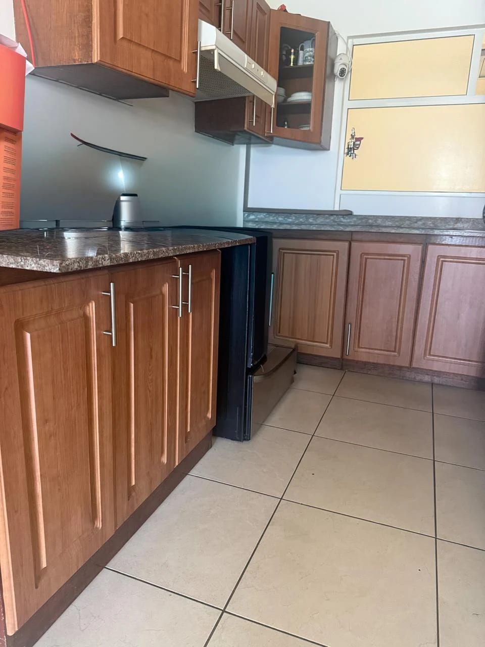 Apartamento amplio en zona 11 las Charcas — Apartamento en Venta en Santa María de Las Charcas, Zona 11, Guatemala, Ciudad — foto 3 de 5