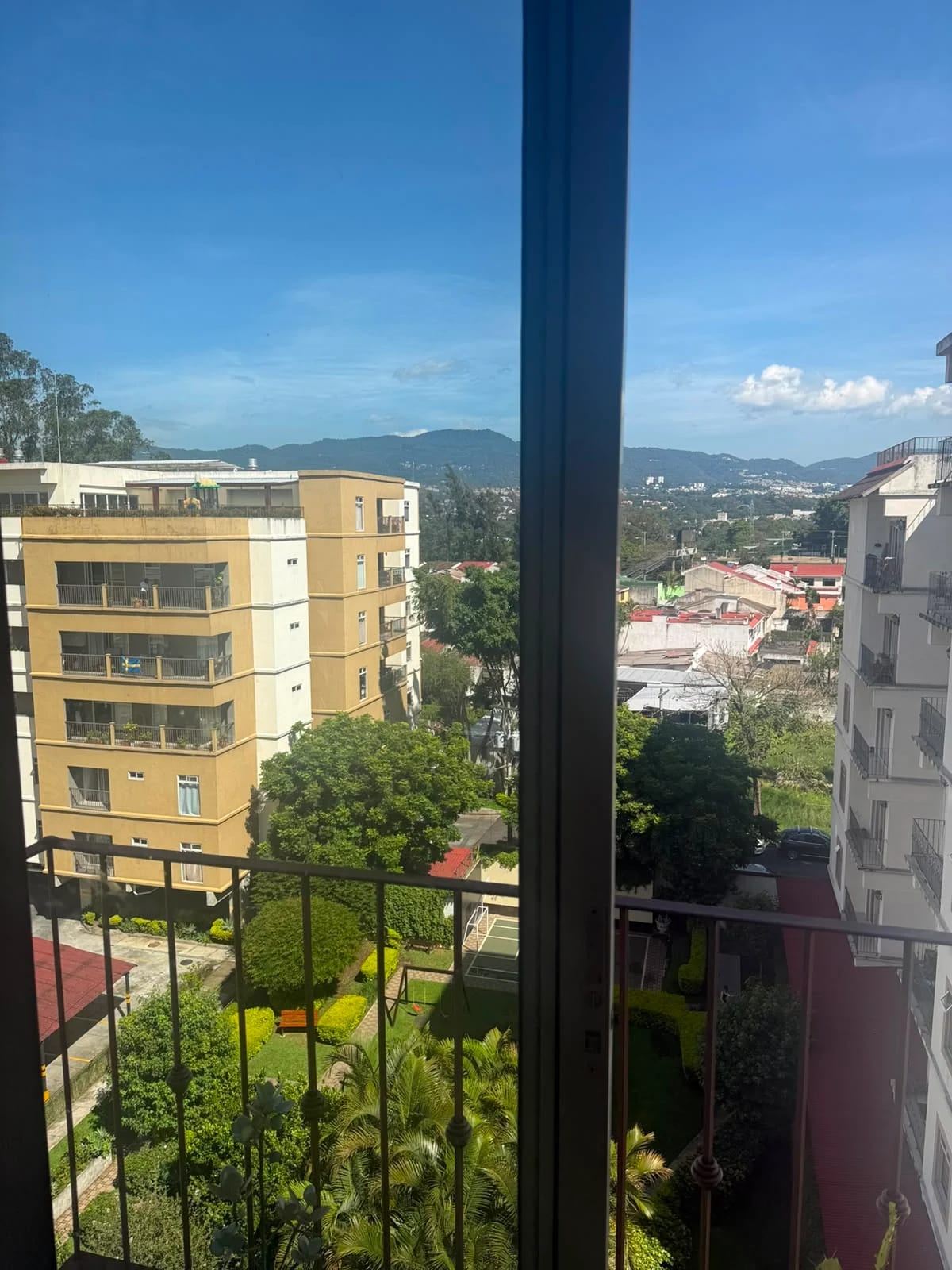 Apartamento amplio en zona 11 las Charcas — Apartamento en Venta en Santa María de Las Charcas, Zona 11, Guatemala, Ciudad — foto 4 de 5