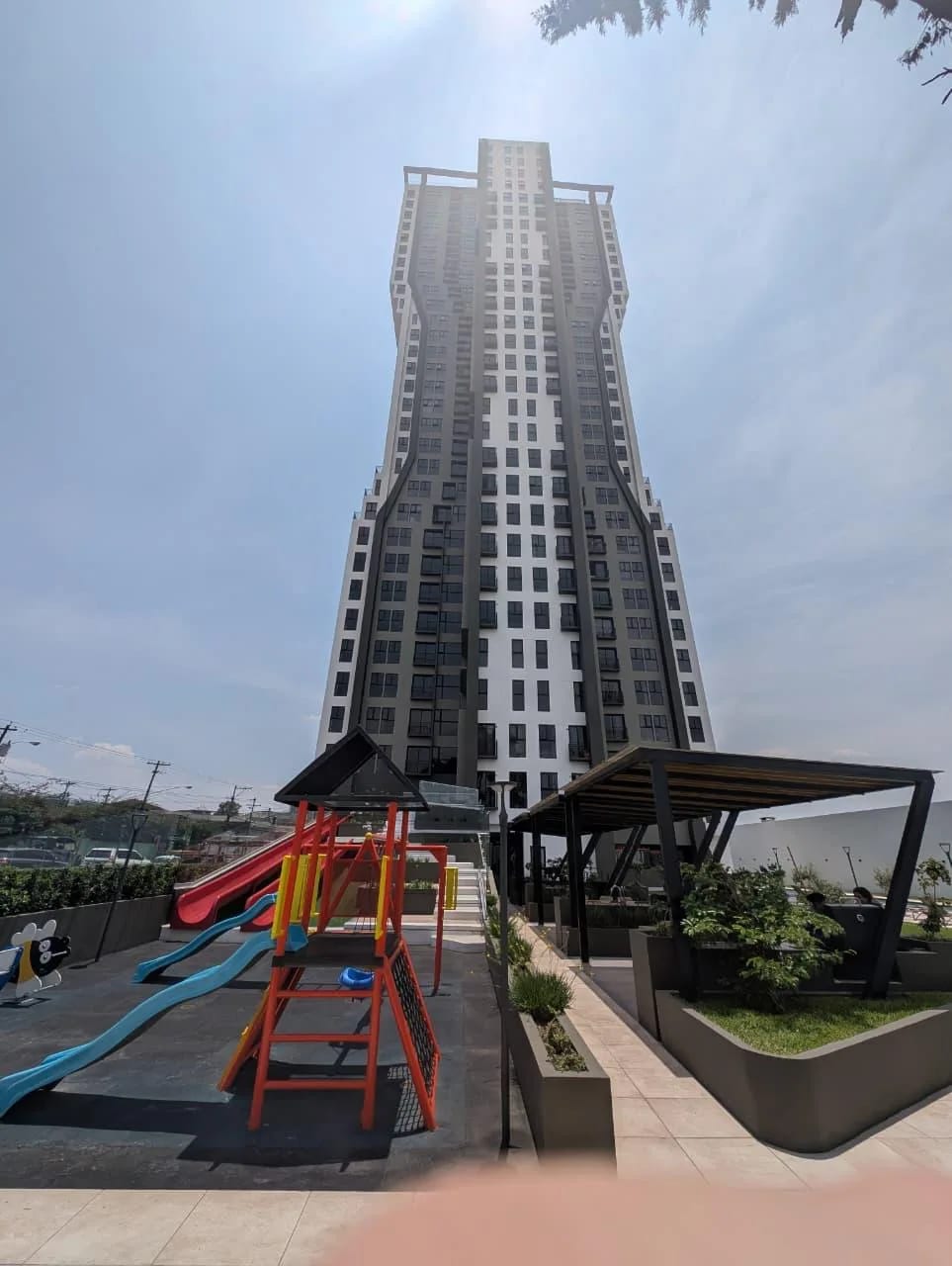 ✨apartamento Nuevo en Renta | Altaire Zona 11✨ — Apartamento en Alquiler en Zona 11, Guatemala, Ciudad — foto 2 de 17