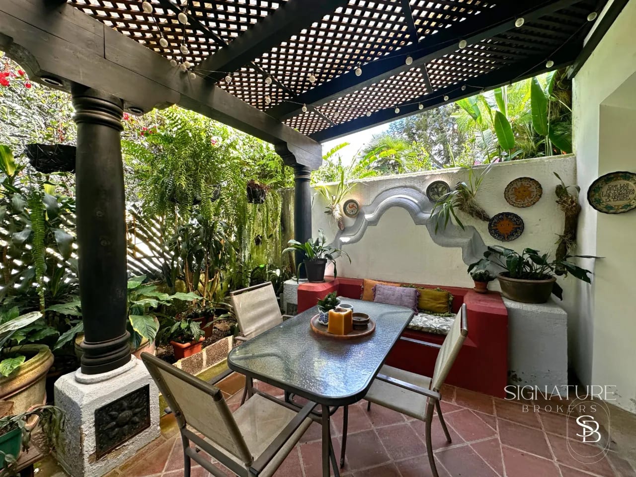 Casa en Venta - Condominio Barrio Belencito — Casa en Venta en Antigua, Sacatepéquez — foto 3 de 8