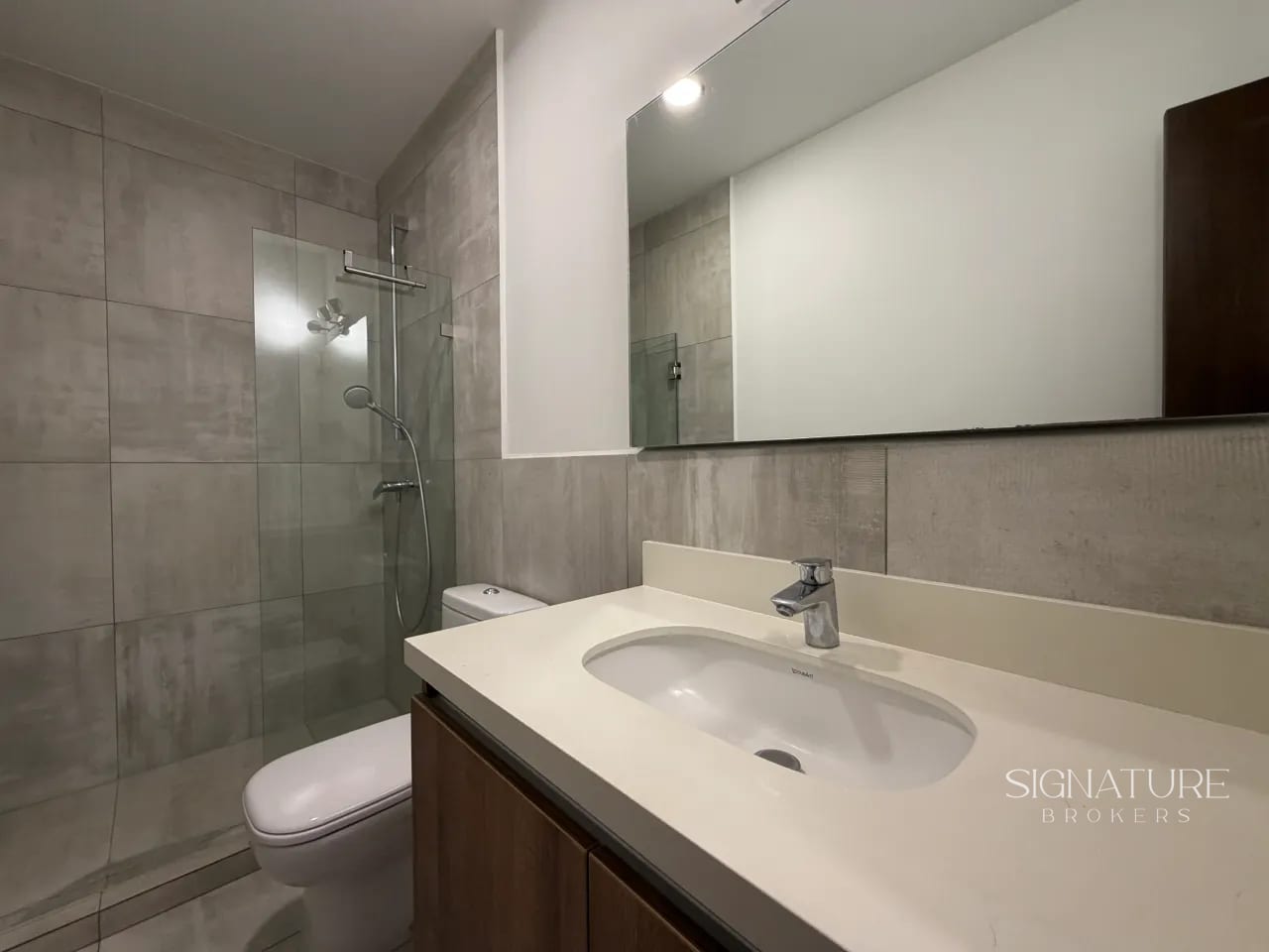 Apartamento en Venta - Casa Acueducto Z. 10 — Apartamento en Venta en Casa Acueducto, Zona 10, Guatemala, Ciudad — foto 9 de 13