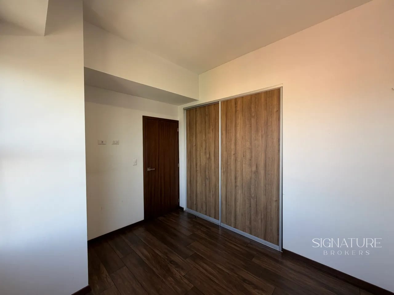 Apartamento en Venta - Casa Acueducto Z. 10 — Apartamento en Venta en Casa Acueducto, Zona 10, Guatemala, Ciudad — foto 11 de 13