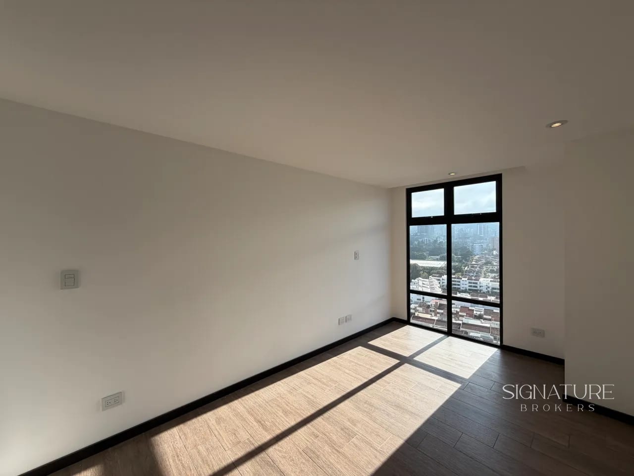 Apartamento en Venta - IQ10, Z.10 — Apartamento en Venta en IQ10, Zona 10, Guatemala, Ciudad — foto 5 de 12