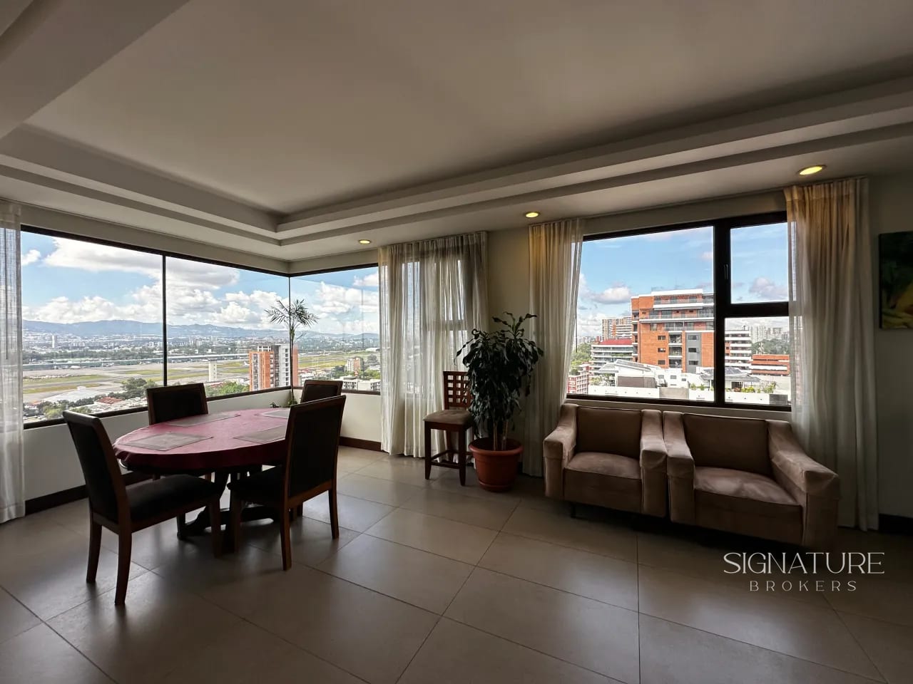 Penthouse en Venta-San Patricio II, Z.14 — Apartamento en Venta en San Patricio 2, Zona 14, Guatemala, Ciudad — foto 1 de 14