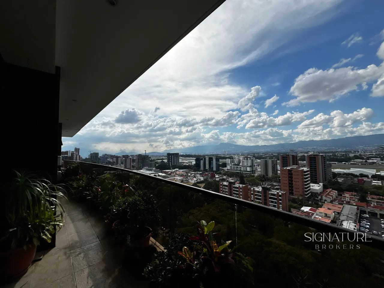 Penthouse en Venta-San Patricio II, Z.14 — Apartamento en Venta en San Patricio 2, Zona 14, Guatemala, Ciudad — foto 7 de 14