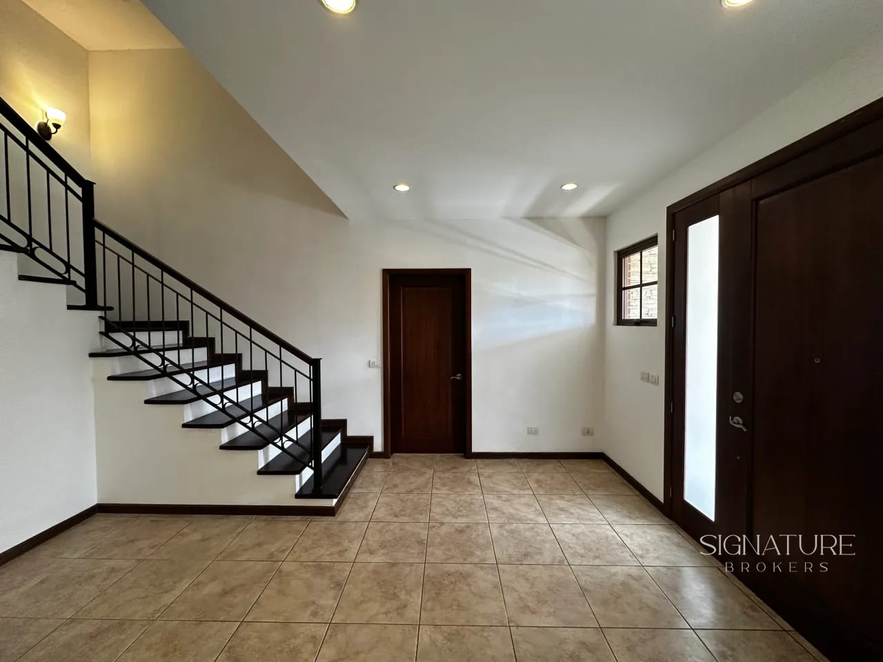 Casa en Venta - Puerta Grande, Km 14 CES — Casa en Venta en Puerta Grande, Carretera a El Salvador, Guatemala, Ciudad — foto 11 de 17