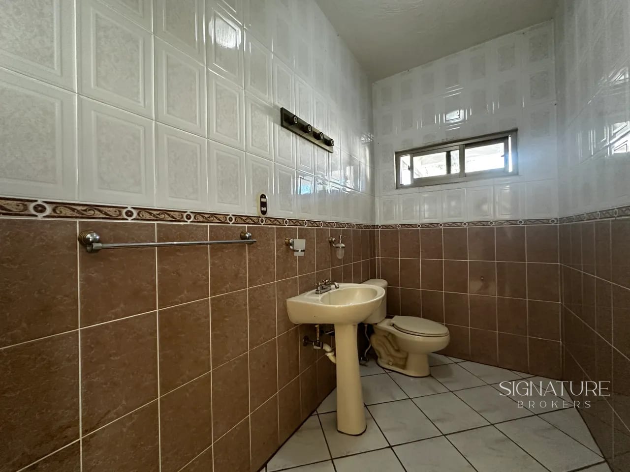 Casa en Venta – San Cristóbal — Casa en Venta en Zona 11 Mixco, Guatemala, Ciudad — foto 9 de 9