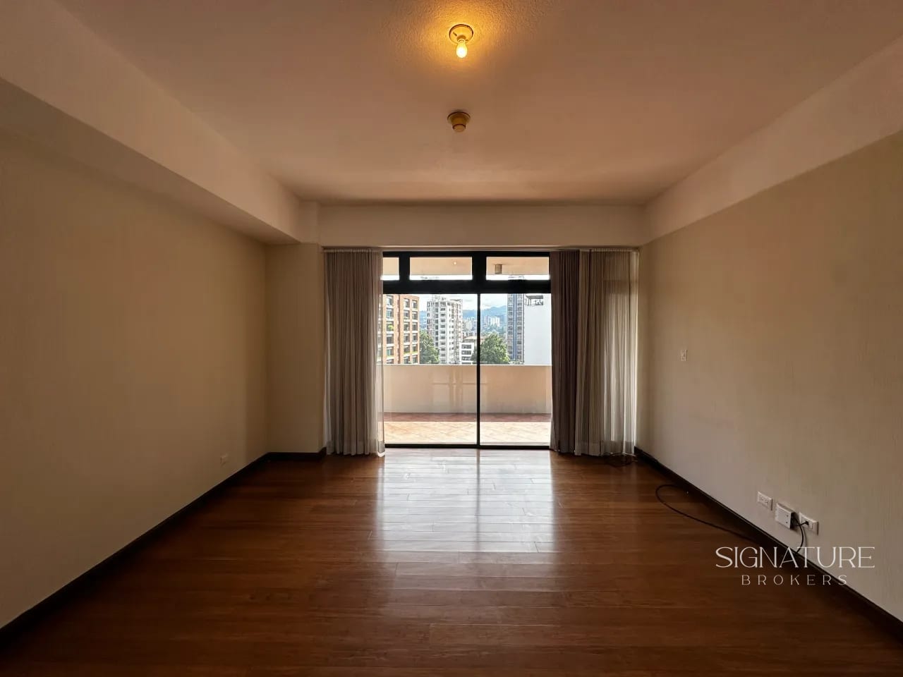 Apartamento en Venta – Premiere Plaza Z.10 — Apartamento en Venta en Zona 10, Guatemala, Ciudad — foto 7 de 16
