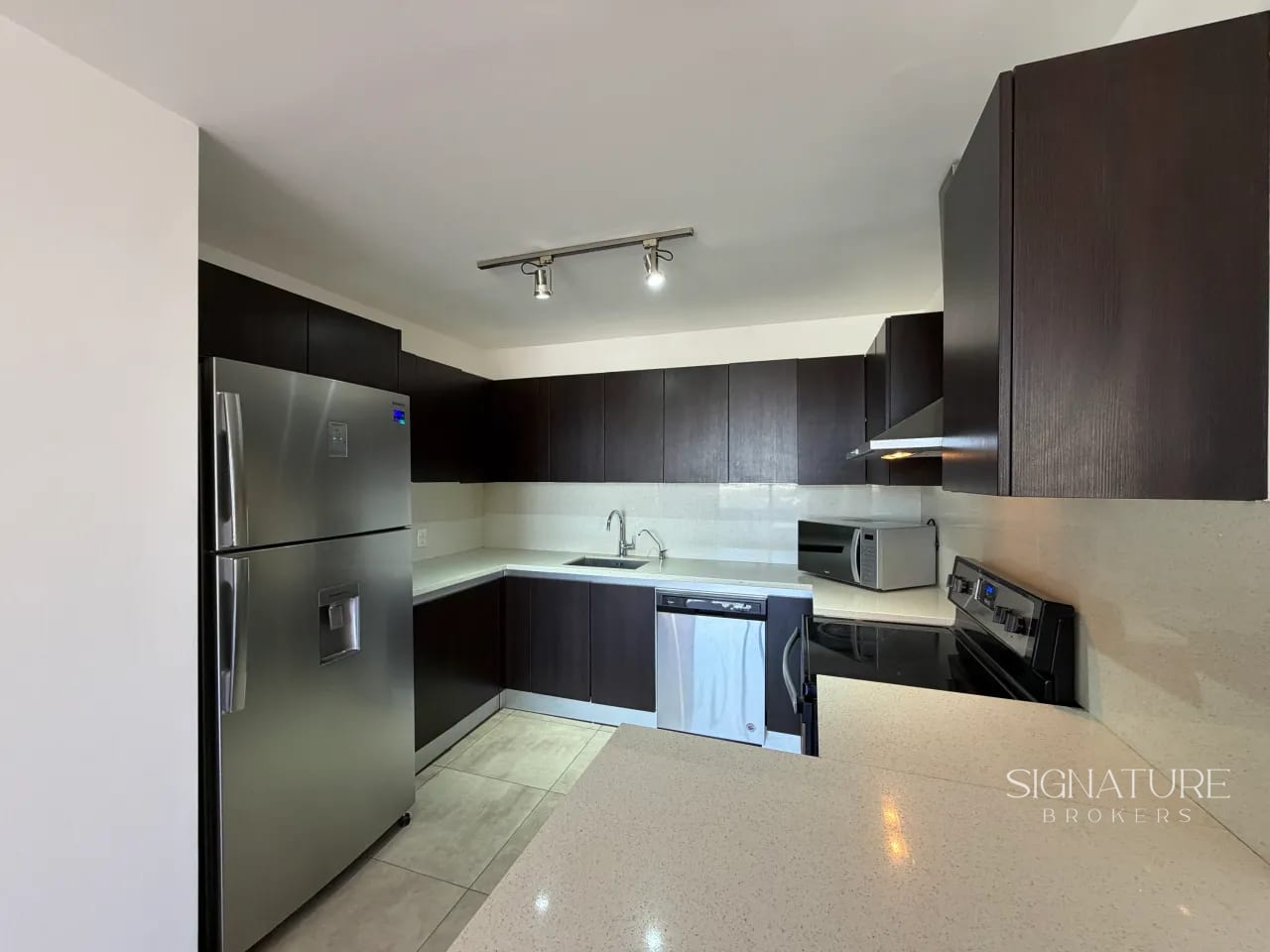 Apartamento en Venta – Lantana Z.14 — Apartamento en Venta en Lantana, Zona 14, Guatemala, Ciudad — foto 10 de 13