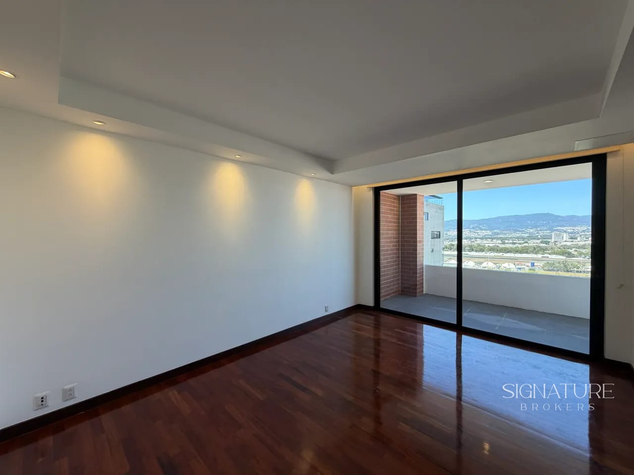 Apartamento en Venta – Lantana Z.14 — Apartamento en Venta en Lantana, Zona 14, Guatemala, Ciudad — foto 3 de 13