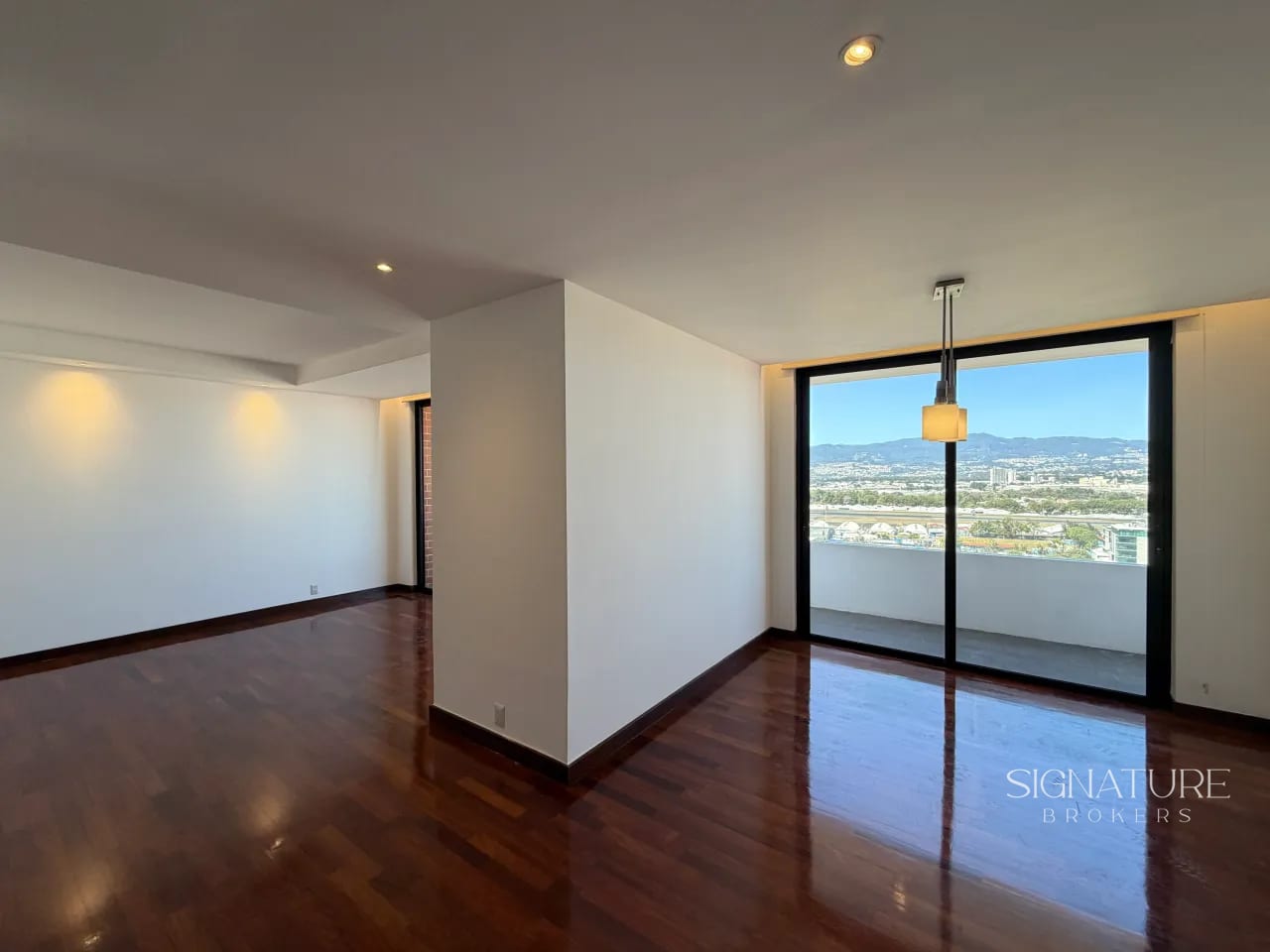 Apartamento en Venta – Lantana Z.14 — Apartamento en Venta en Lantana, Zona 14, Guatemala, Ciudad — foto 4 de 13