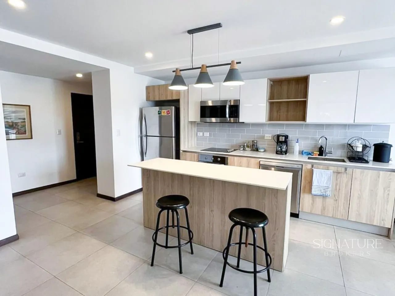 Apartamento amueblado en renta | MIRA, zona 10 — Apartamento en Alquiler en Mira, Zona 10, Guatemala, Ciudad — foto 2 de 10