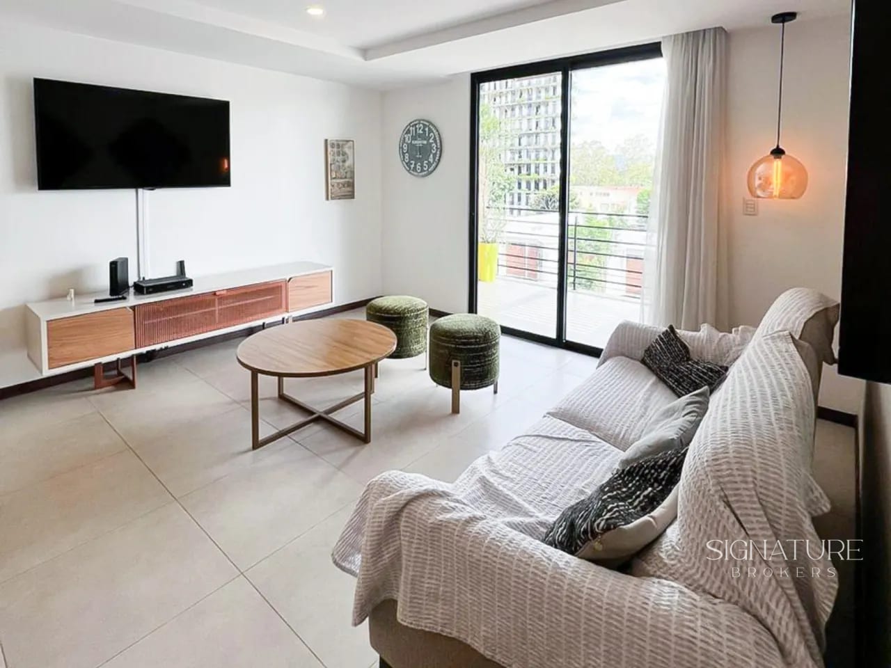 Apartamento amueblado en renta | MIRA, zona 10 — Apartamento en Alquiler en Mira, Zona 10, Guatemala, Ciudad — foto 9 de 10