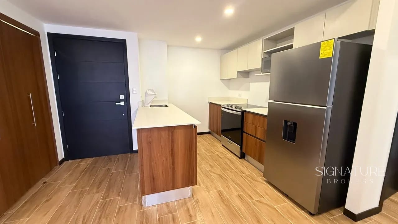Apartamento en Renta – Essenza, Zona 13 (2 hab) — Apartamento en Alquiler en Essenza, Zona 13, Guatemala, Ciudad — foto 1 de 10