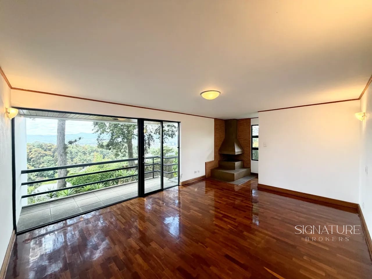 Casa en Renta – Lomas del Bosque, Finca La Plata Z.10 — Casa en Alquiler en Zona 10, Guatemala, Ciudad — foto 4 de 10