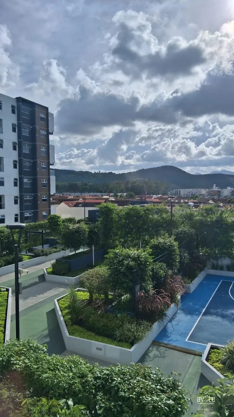 Condado Naranjo, casa para estrenar Q10,000.00 — Casa en Alquiler en Condado Naranjo, Zona 4 Mixco, Guatemala, Ciudad — foto 11 de 14