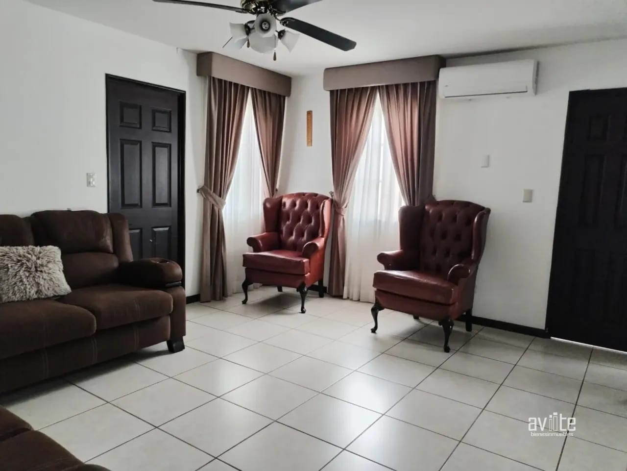 Casa tipo Navarra en venta, dentro de Alameda Norte — Casa en Venta en Condado Naranjo, Zona 4 Mixco, Guatemala, Ciudad — foto 5 de 5