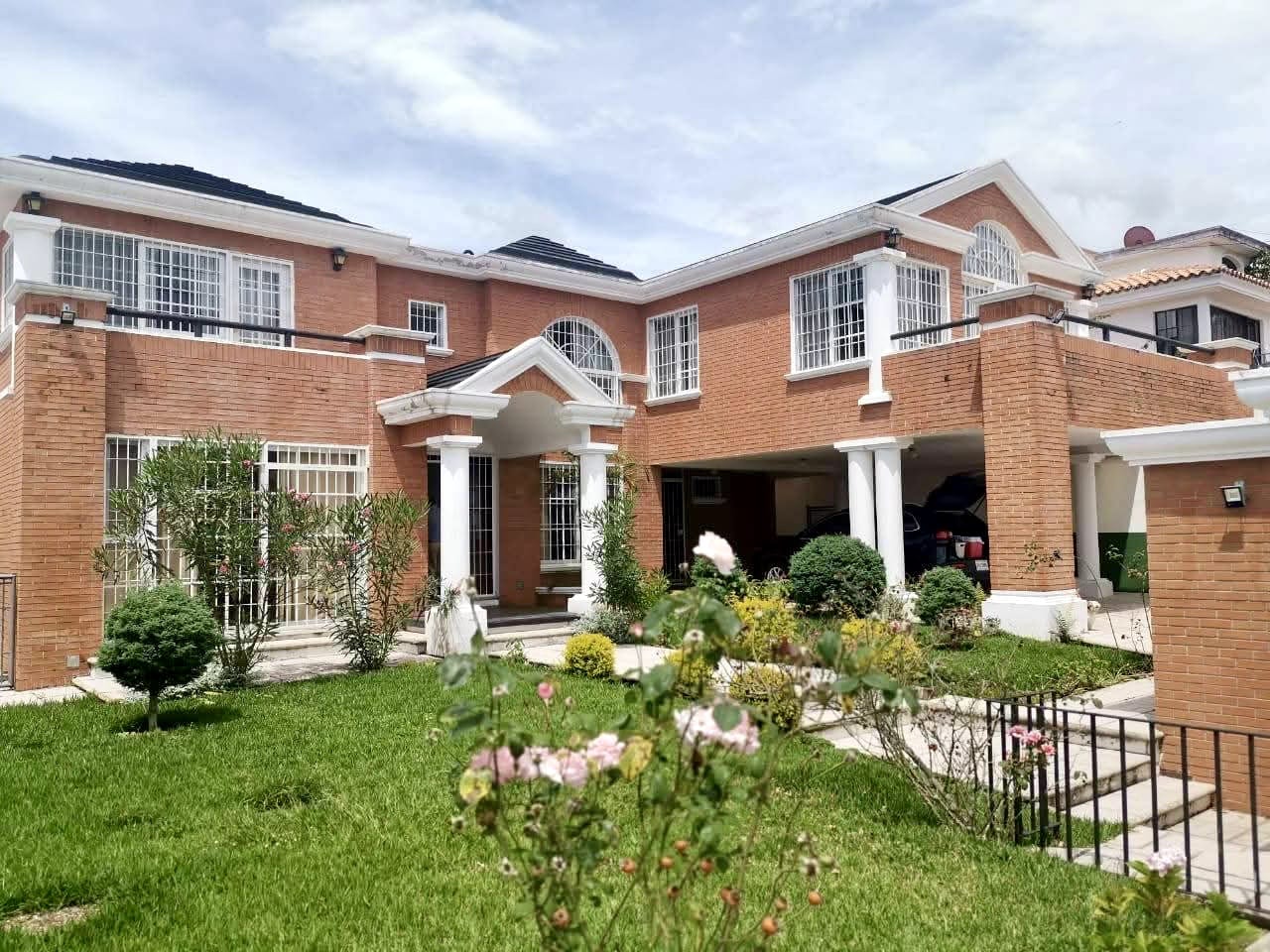 Casa en Venta Zona 16 La Montaña — Casa en Venta en Zona 16, Guatemala, Ciudad — foto 1 de 14