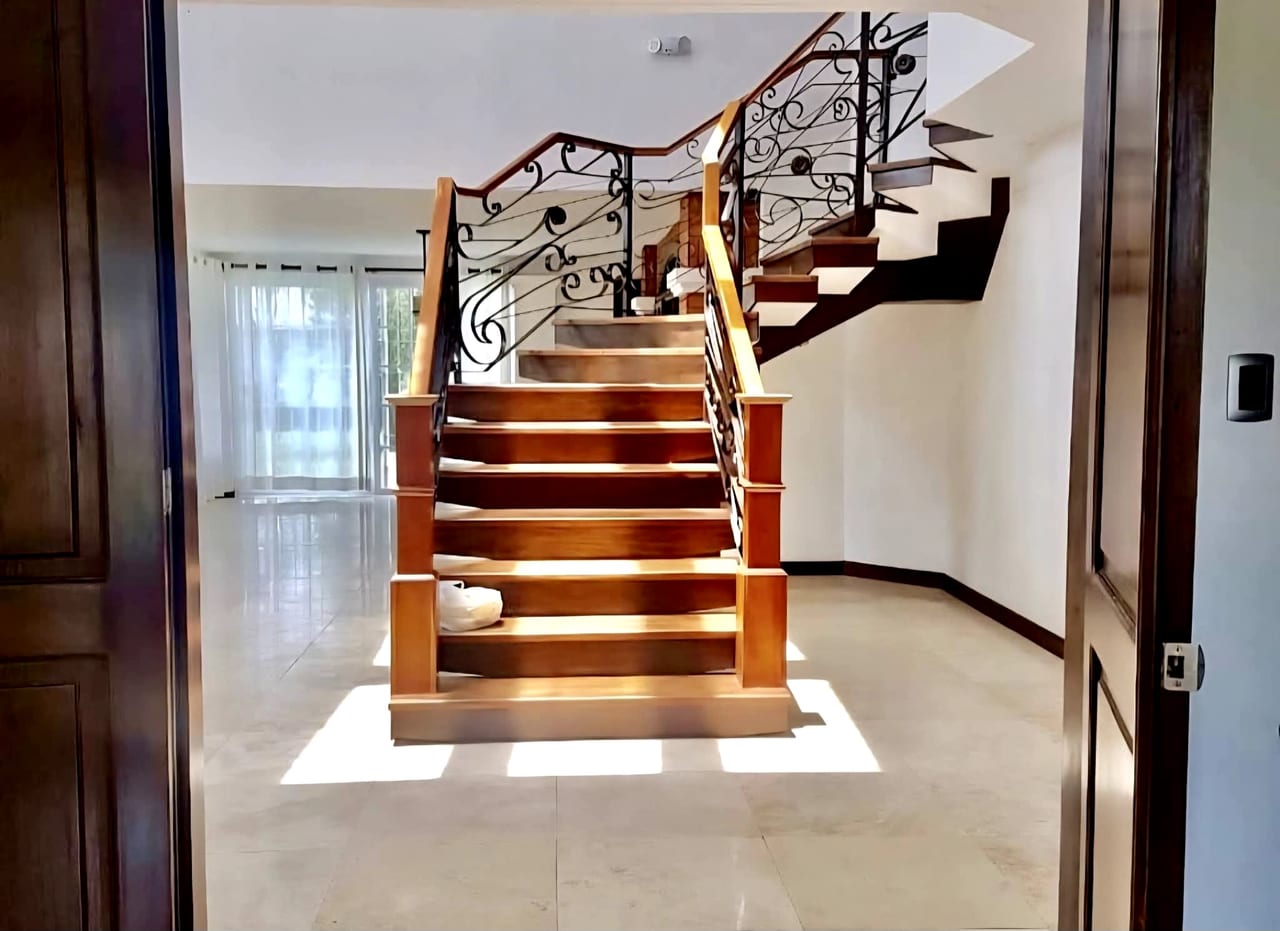 Casa en Venta Zona 16 La Montaña — Casa en Venta en Zona 16, Guatemala, Ciudad — foto 3 de 14