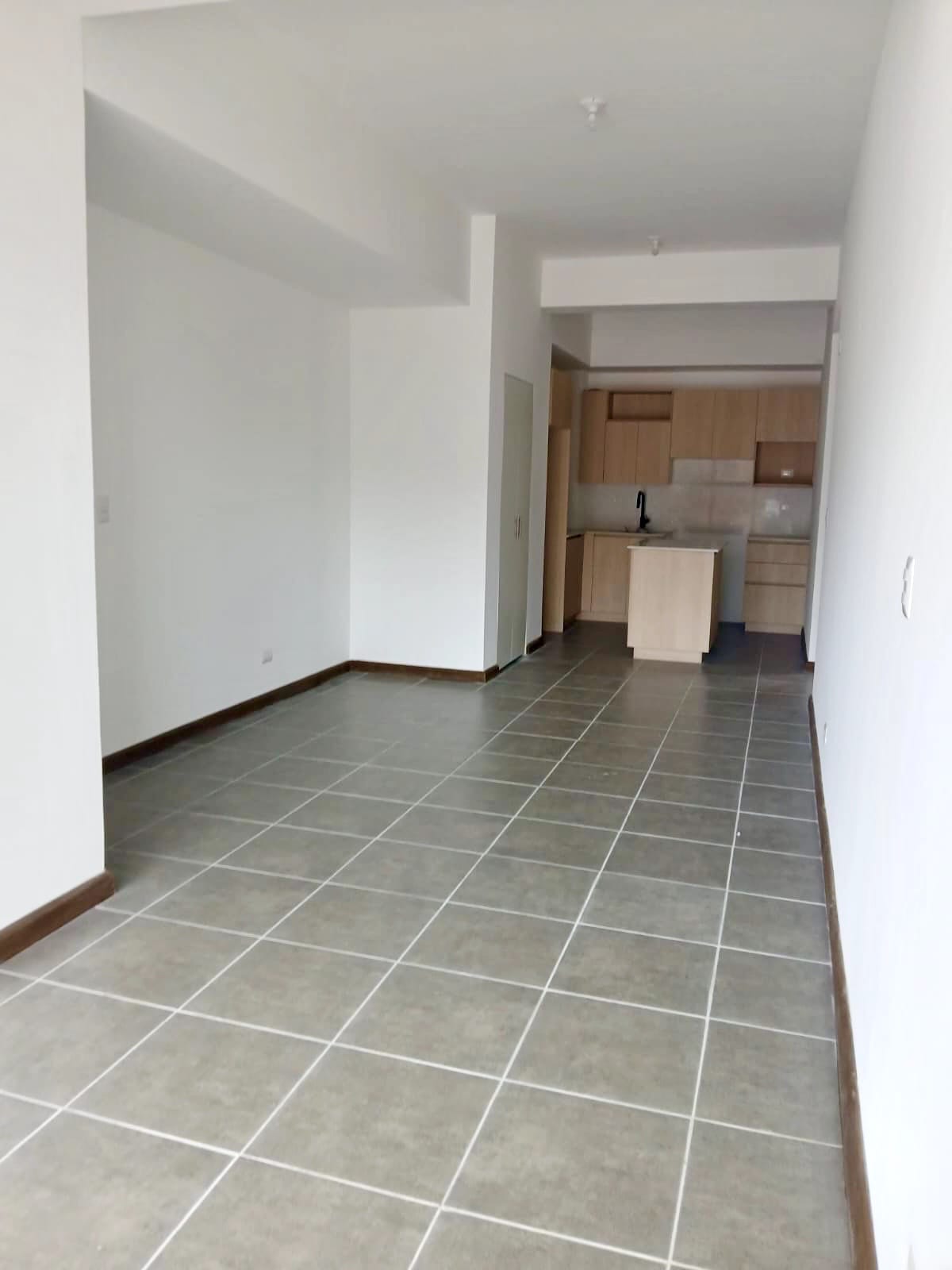 Apartamento con Vista Verde Zona 15 — Apartamento en Alquiler en Zona 15, Guatemala, Ciudad — foto 6 de 10