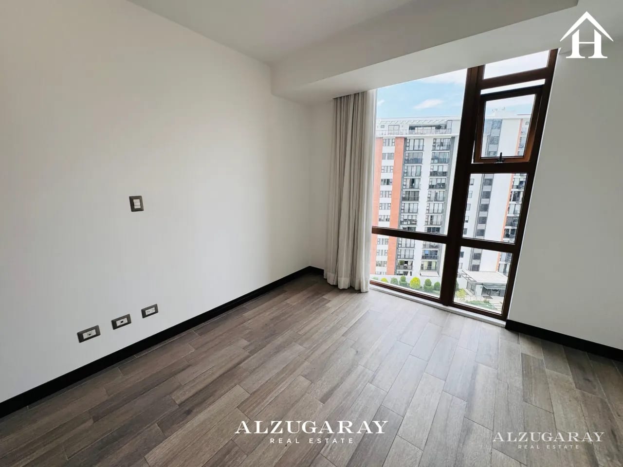 APTO. NIVEL ALTO C/ BALCÓN 3 HAB. /SAN ISIDRO 2021 Z.16 — Apartamento en Venta en Zona 16, Guatemala, Ciudad — foto 6 de 11