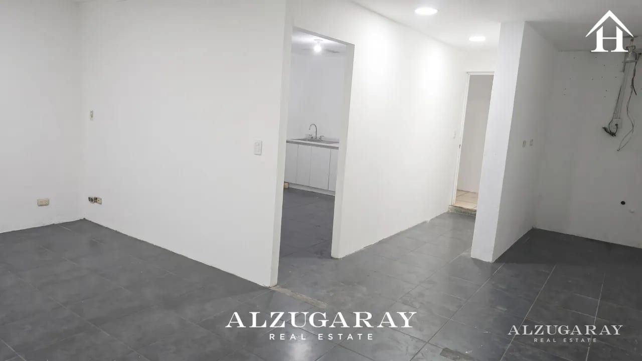 Local Comercial en Renta - 500 M2 / Excelente Ubicación Z. 9 — Local en Alquiler en Zona 9, Guatemala, Ciudad — foto 4 de 6