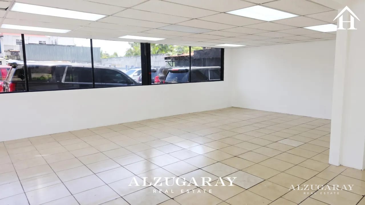 Local Comercial en Renta - 500 M2 / Excelente Ubicación Z. 9 — Local en Alquiler en Zona 9, Guatemala, Ciudad — foto 5 de 6