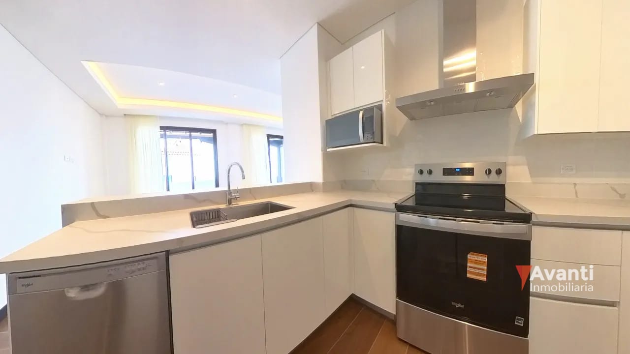 ALQUILER LINDO APARTAMENTO CON TERRAZA EN LIRIOS DE CAYALA ZONA 16 — Apartamento en Alquiler en Ciudad Cayalá, Zona 16, Guatemala, Ciudad — foto 8 de 17