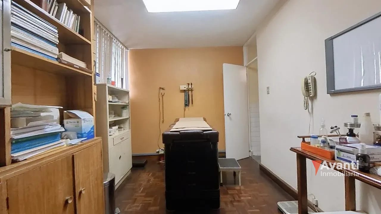 Venta de clinica en zona 10, Centro Medico I — Clínica en Venta en Zona 10, Guatemala, Ciudad — foto 4 de 7