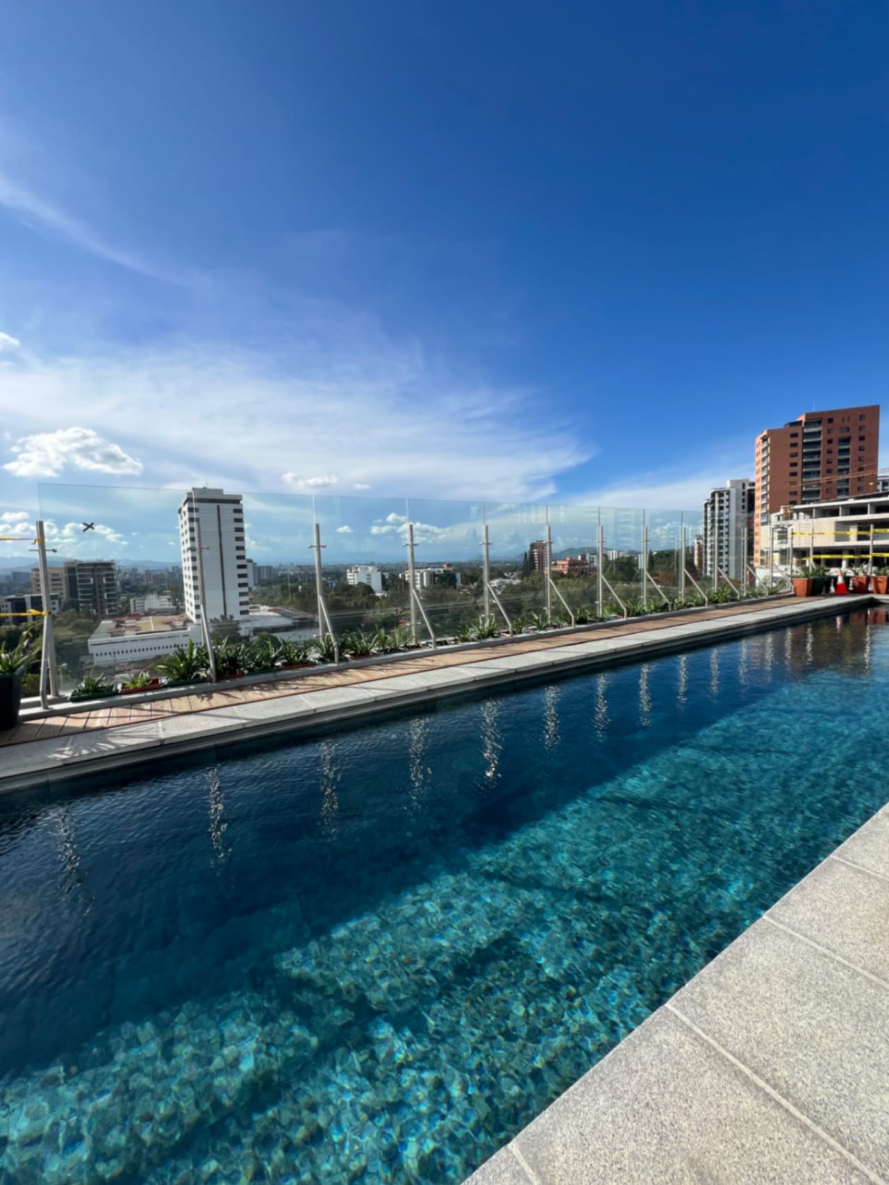 Apartamento Renta Zona 15 Vista Hermosa 2, Edificio Vhista , 2 Dormitorios , 2,5 Baños, 135 MTS2 $1,500 Linda Vista (no Se Aceptan Mascotas) — Apartamento en Alquiler en Vista Hermosa II, Zona 15, Guatemala, Ciudad — foto 5 de 16