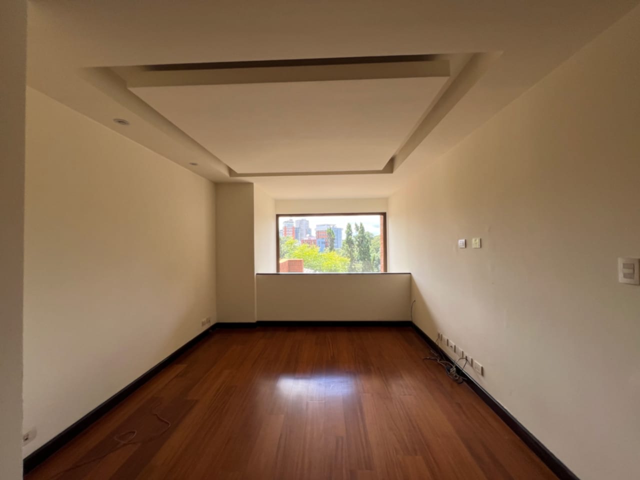 Casa Renta Condominio Exclusivo la Joya Zona 10, 430 MTS2, 4 Dormitorios $4,500 Dólares Más Iva — Casa en Alquiler en Zona 10, Guatemala, Ciudad — foto 13 de 17