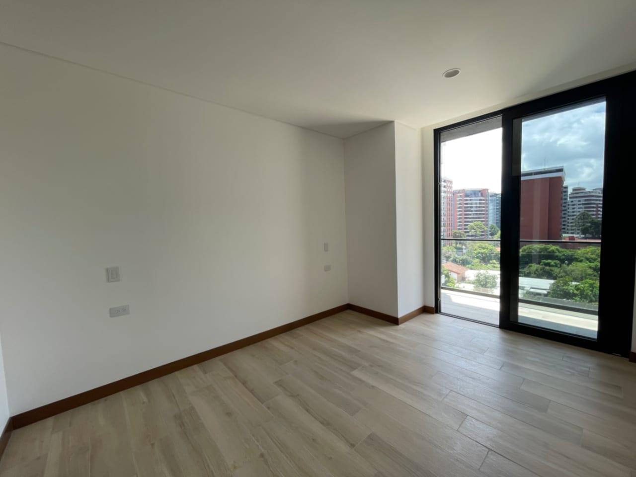 Zona 10, Apartamento Nuevo en Renta Ferré Diez, 95 MTS2, 2 Dormitorios — Apartamento en Alquiler en Ferré Diez, Zona 10, Guatemala, Ciudad — foto 5 de 16