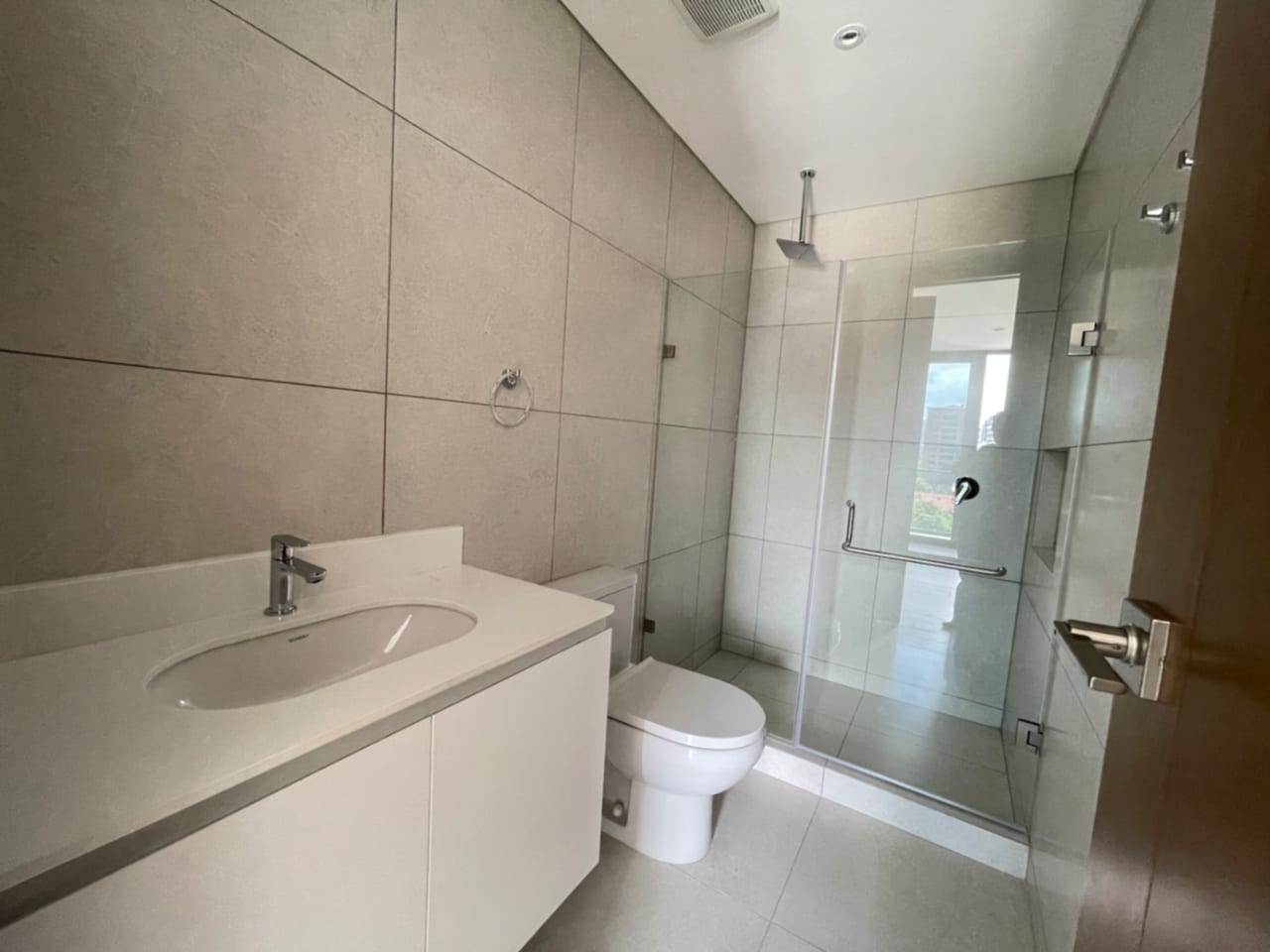 Zona 10, Apartamento Nuevo en Renta Ferré Diez, 95 MTS2, 2 Dormitorios — Apartamento en Alquiler en Ferré Diez, Zona 10, Guatemala, Ciudad — foto 4 de 16