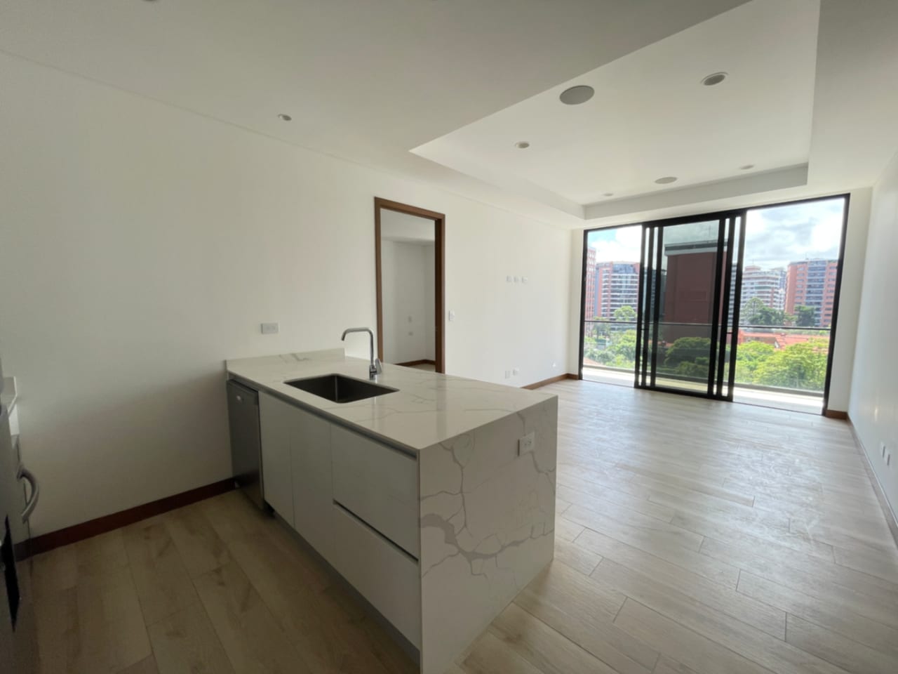 Zona 10, Apartamento Nuevo en Renta Ferré Diez, 95 MTS2, 2 Dormitorios — Apartamento en Alquiler en Ferré Diez, Zona 10, Guatemala, Ciudad — foto 9 de 16