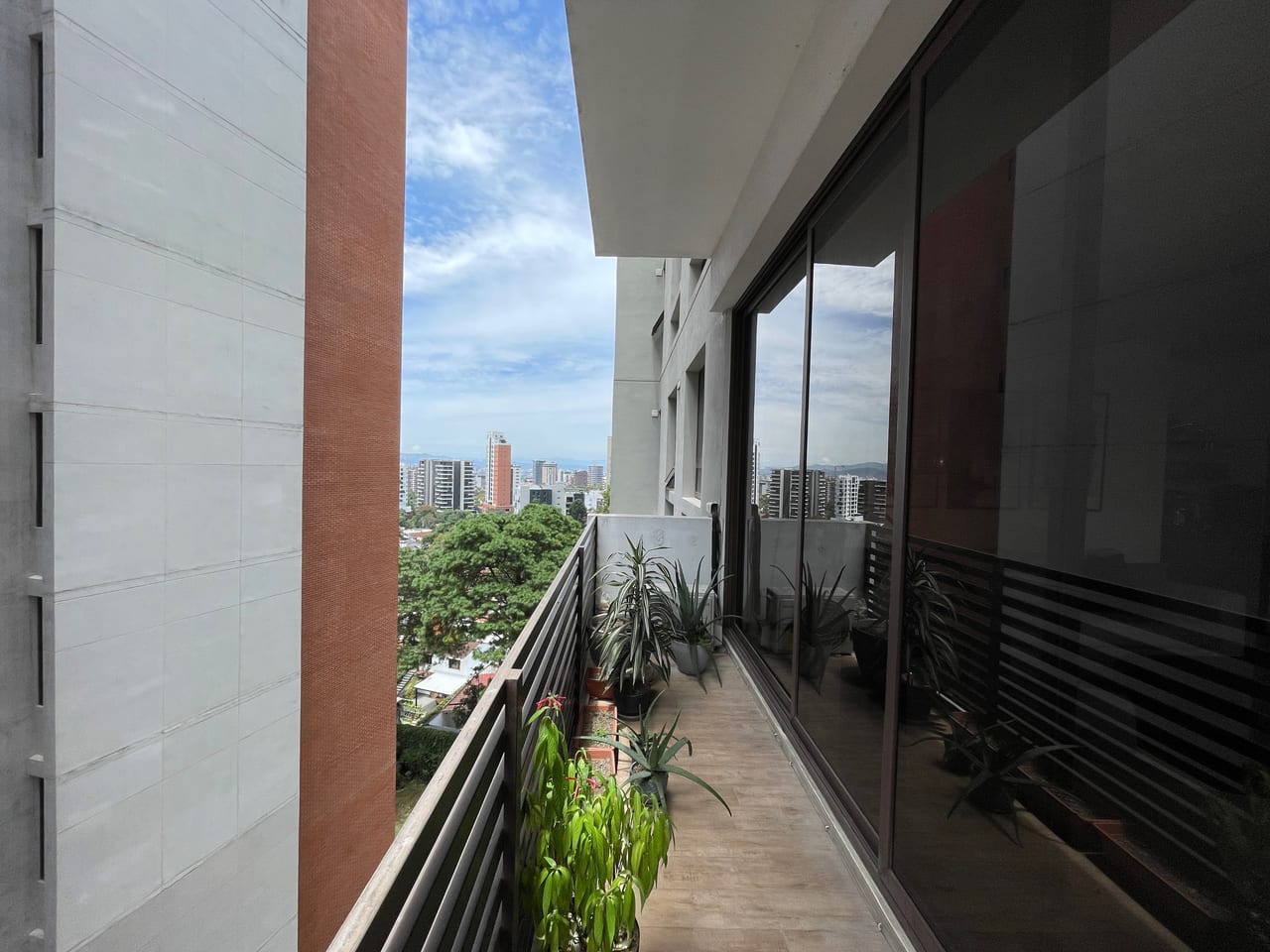 Venta Apartamento Zona 15 VH2 117 MTS2 Apto + 2 Parqueos y Bodega — Apartamento en Venta en Álbero 15, Zona 15, Guatemala, Ciudad — foto 8 de 12