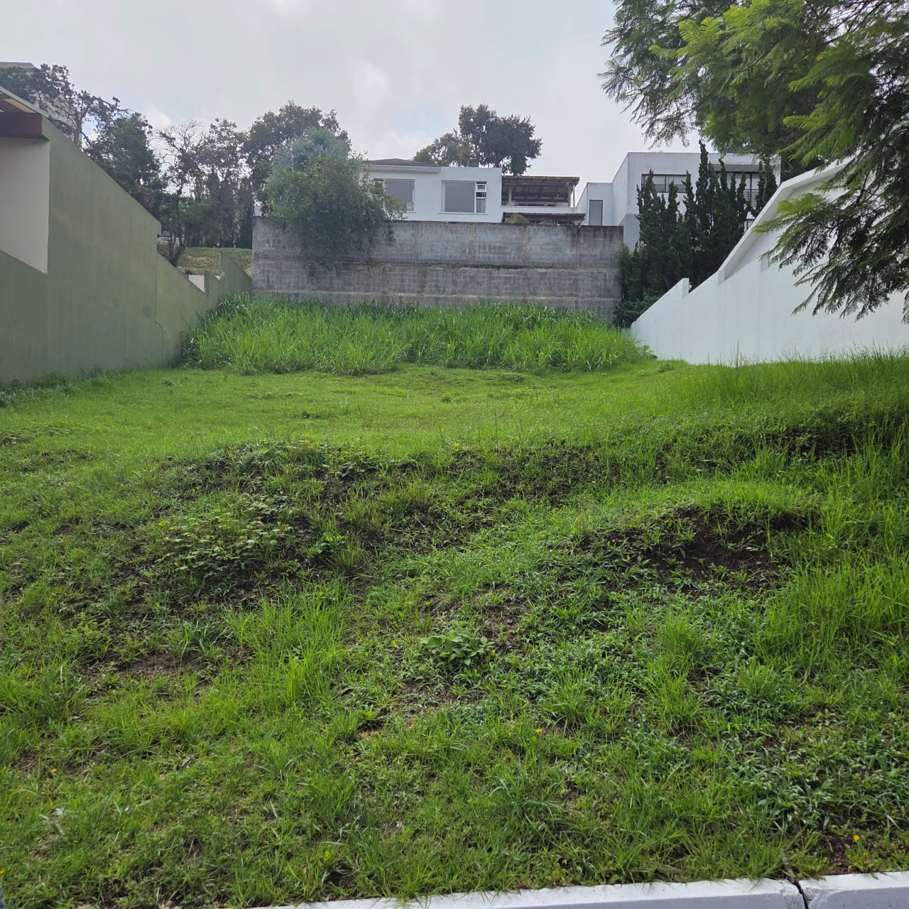 Terreno en Venta La Foresta Km. 20 Fraijanes — Terreno en Venta en Fraijanes, Carretera a El Salvador, Guatemala, Ciudad — foto 3 de 7