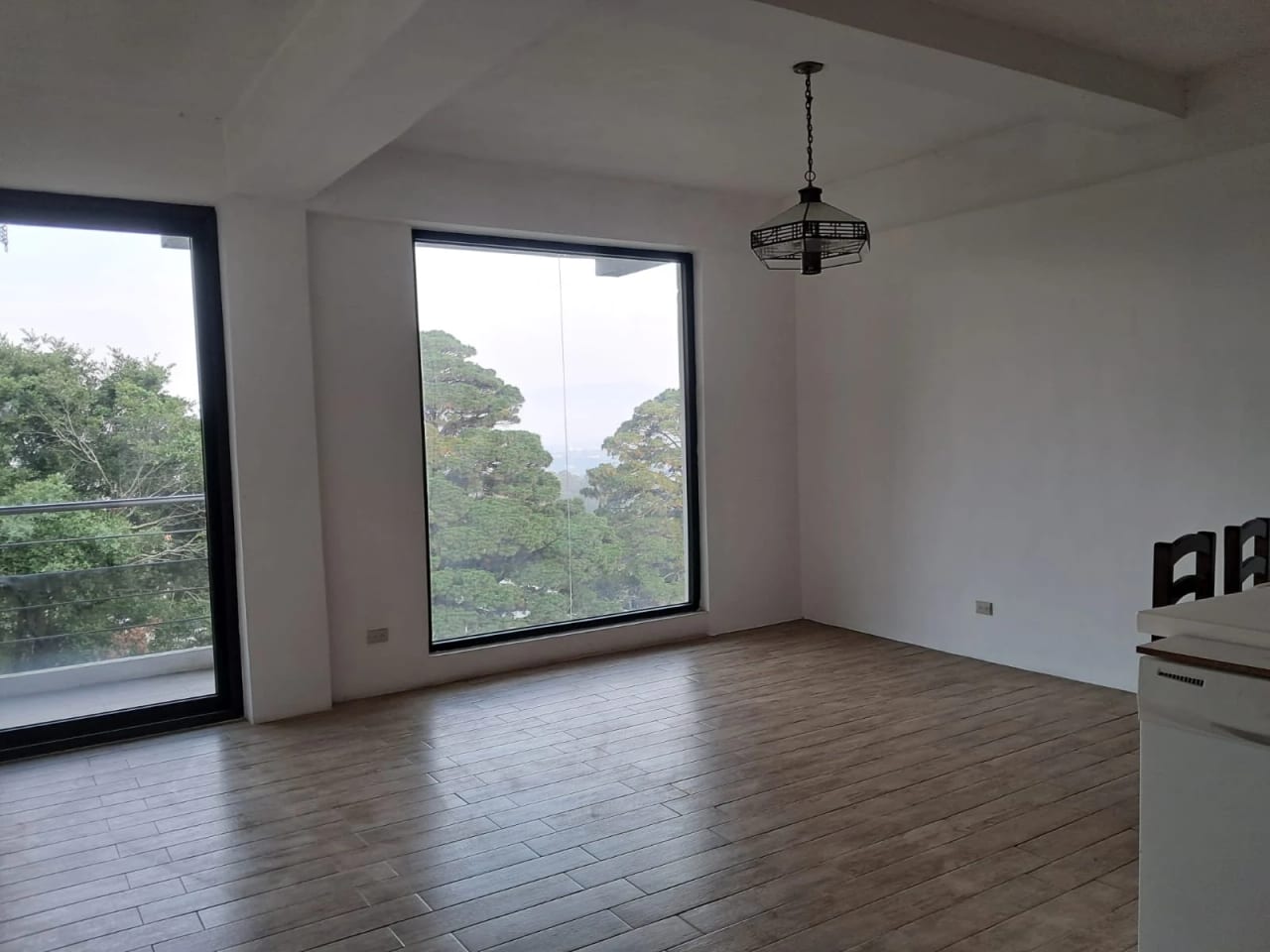 ALQUILO APARTAMENTO CON PRECIOSA VISTA EN BELLAS LUCES — Apartamento en Alquiler en Santa Catarina Pinula, Guatemala, Ciudad — foto 6 de 10