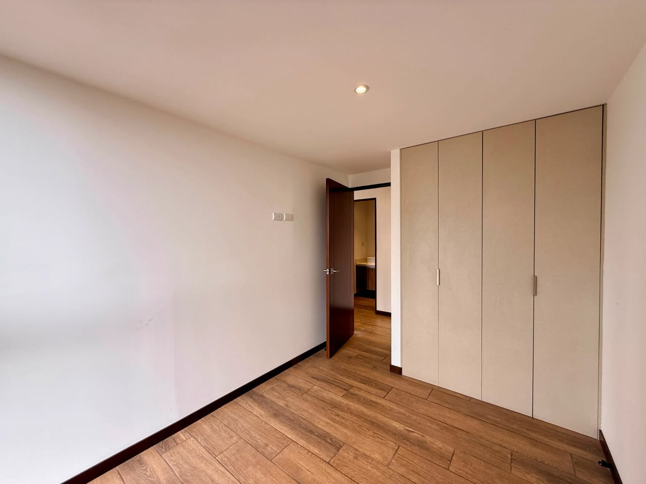 Vendo apartamento en Astorga zona 13 — Apartamento en Venta en Zona 13, Guatemala, Ciudad — foto 8 de 17
