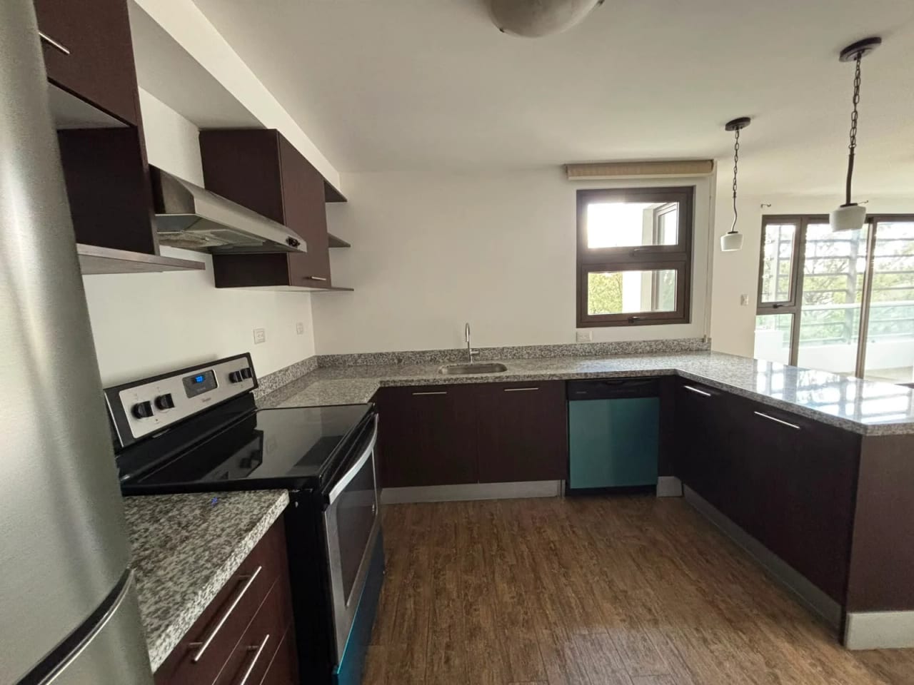 Alquilo apartamento en Torre 360 zona 15 — Apartamento en Alquiler en Zona 10, Guatemala, Ciudad — foto 5 de 9