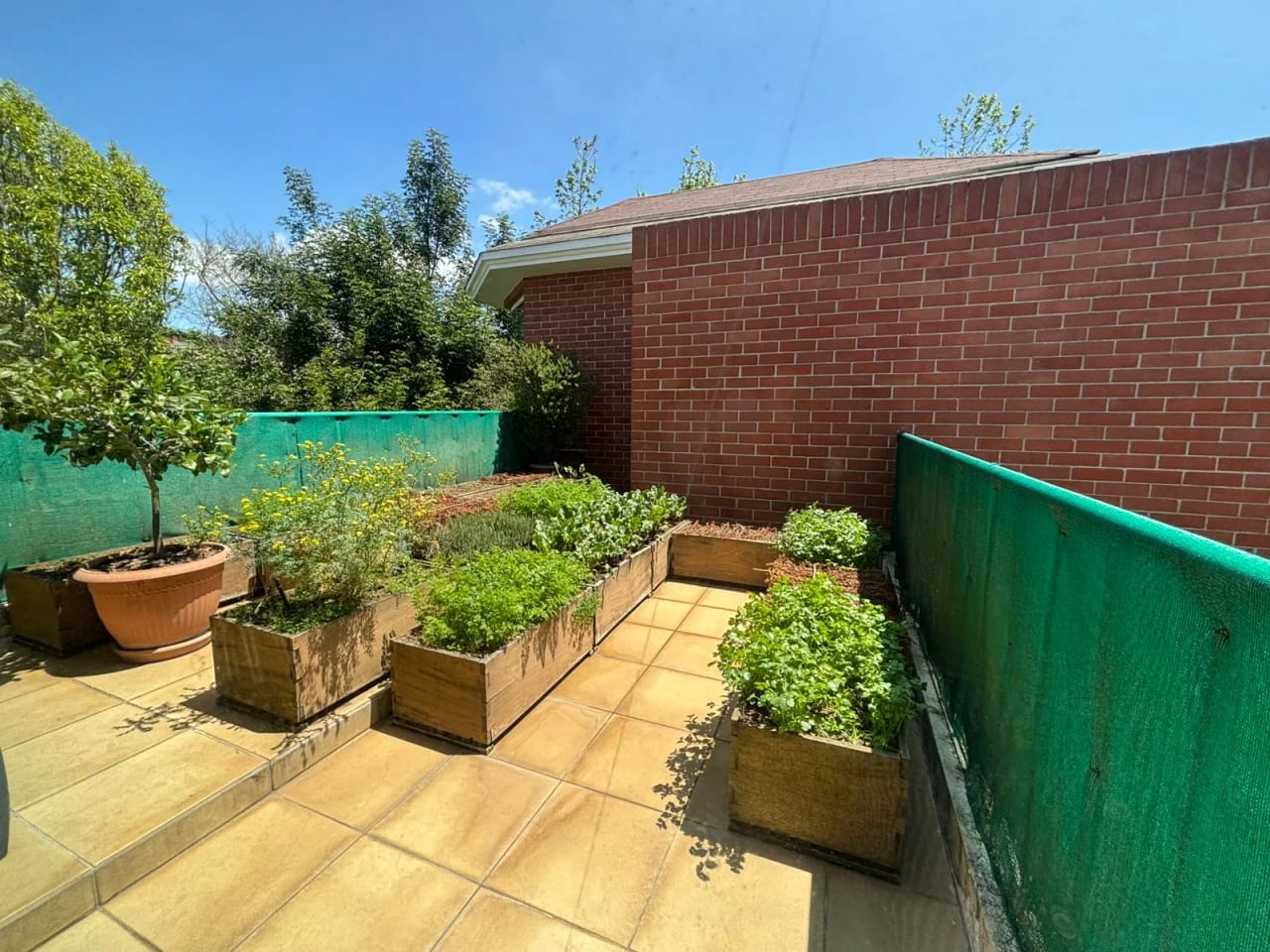 Vendo casa en Colinas de Cstel km 20 Fraijanes — Casa en Venta en Carretera a El Salvador, Guatemala, Ciudad — foto 4 de 17