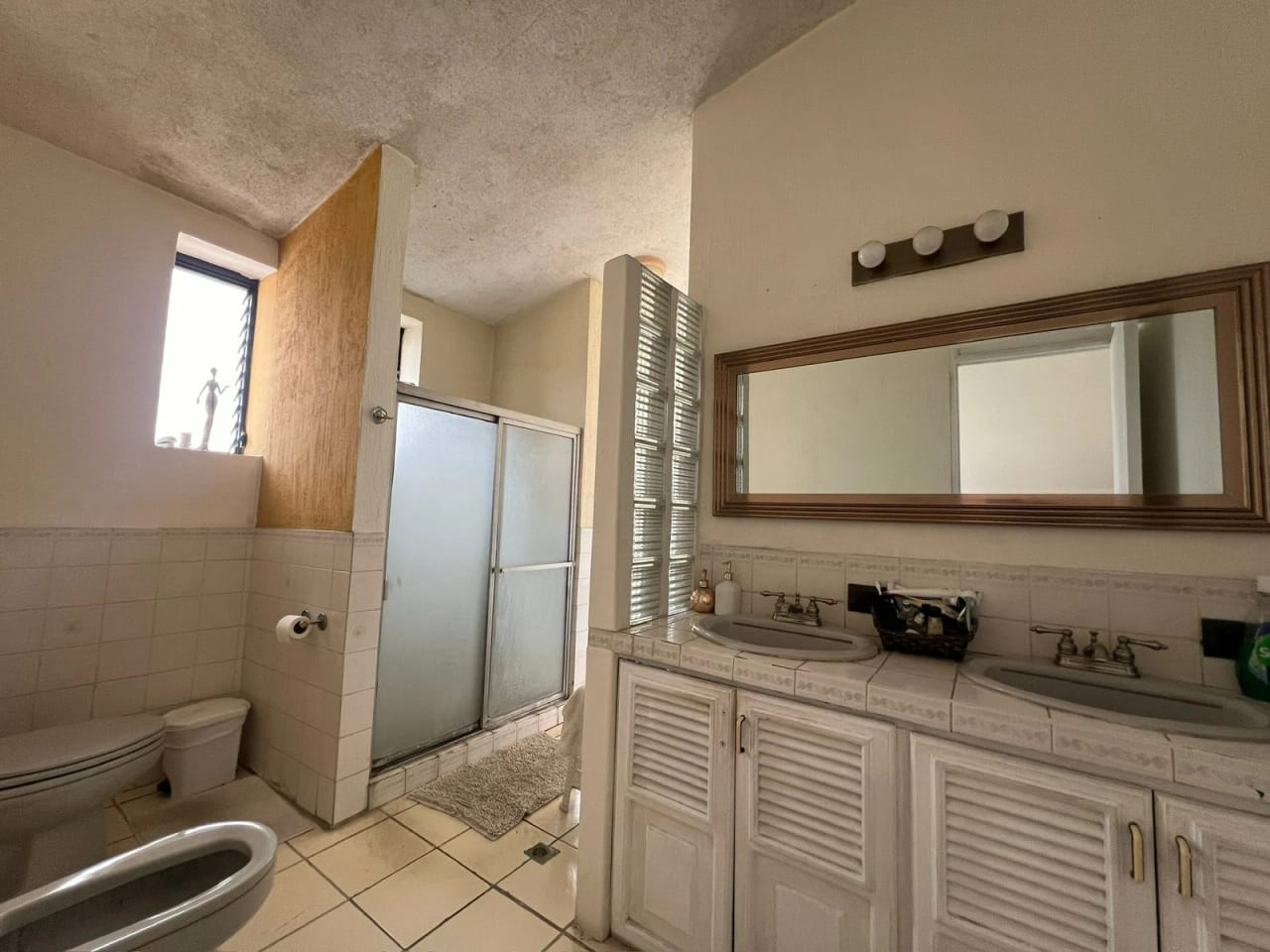 Vendo casa dentro de garita en Santa Rita 2 zona 2 de Mixco — Casa en Venta en Zona 2 Mixco, Guatemala, Ciudad — foto 13 de 16