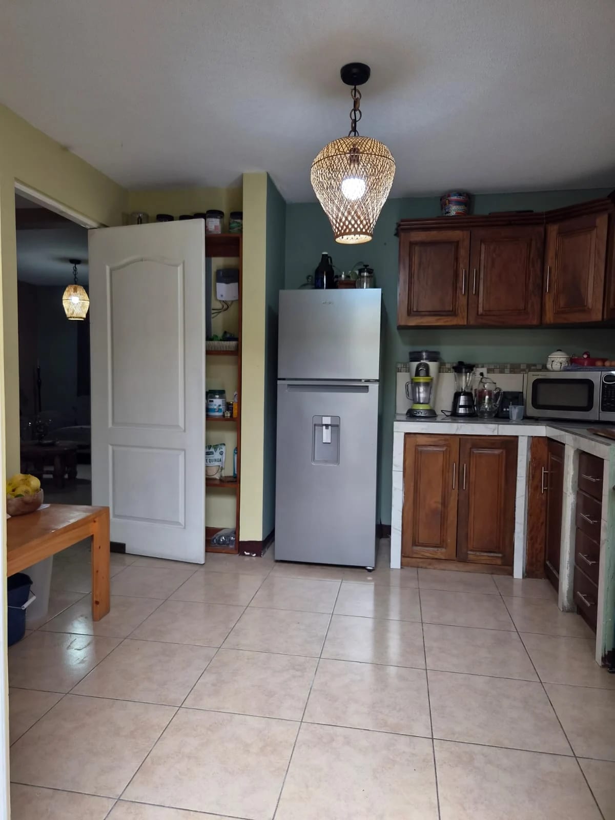 Vendo casa en condominio Vistas de la Paz zona 5 — Casa en Venta en Zona 5, Guatemala, Ciudad — foto 2 de 17